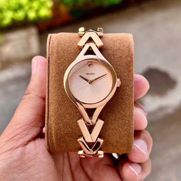 Movado Women's watch - 35mm, rose gold